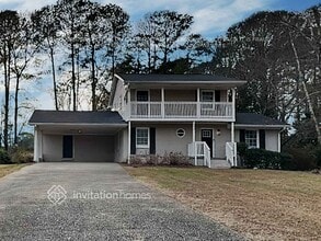 Building Photo - 8837 Elma St