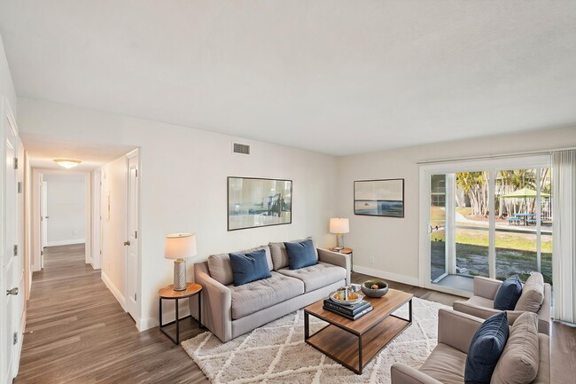 Building Photo - Cypress West Apartments