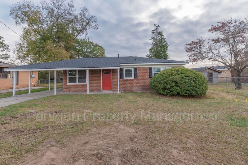 Primary Photo - 608 Albany Ave