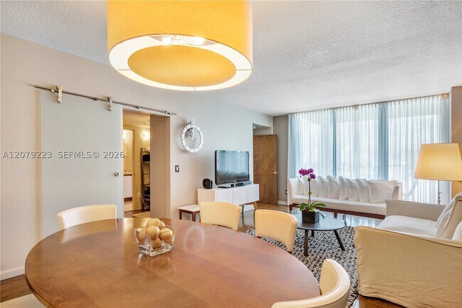 Foto del edificio - 1500 Ocean Dr