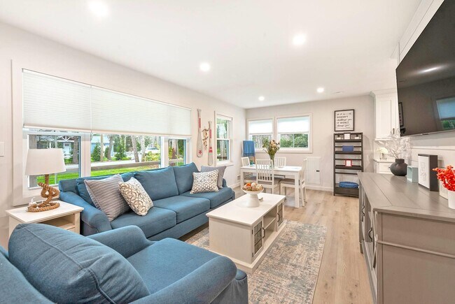 Foto del edificio - 104 W Tiana Rd