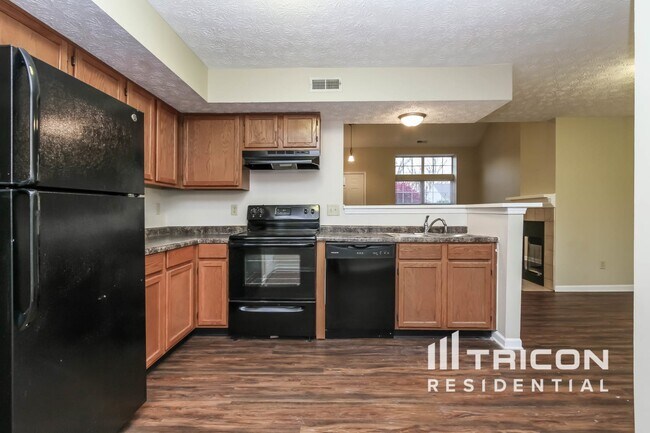 Foto del edificio - 5006 Aspen Crest Ln