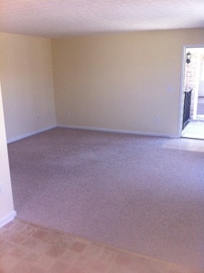 Building Photo - 110 Cambridge Cir