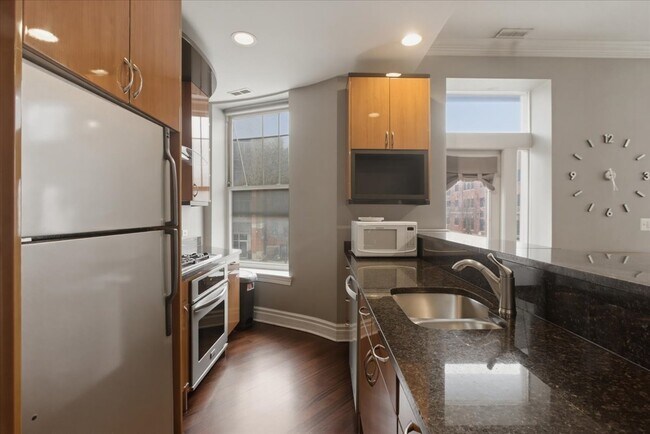 Foto del edificio - 36 S Ashland Ave