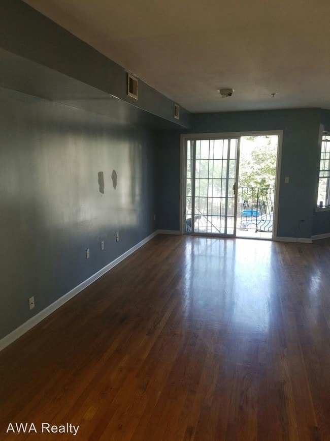 Building Photo - 763 S 17th St