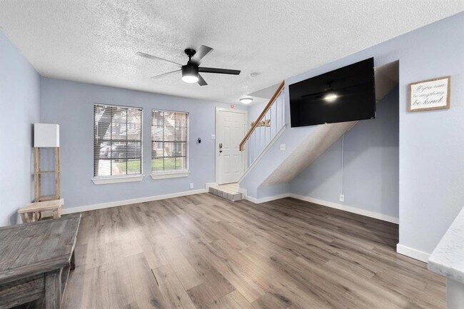 Foto del edificio - 11901 Swearingen Dr