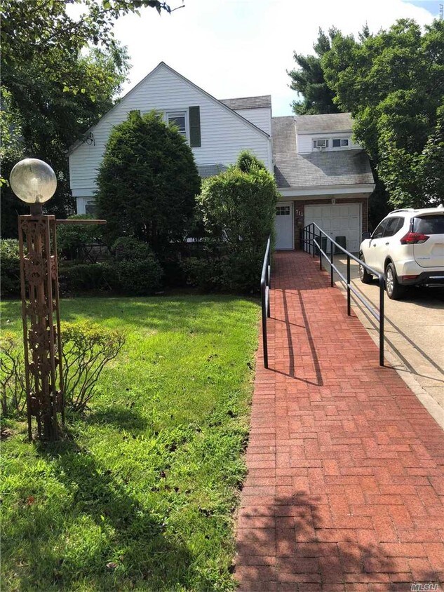 Foto principal - 711 Emerson St
