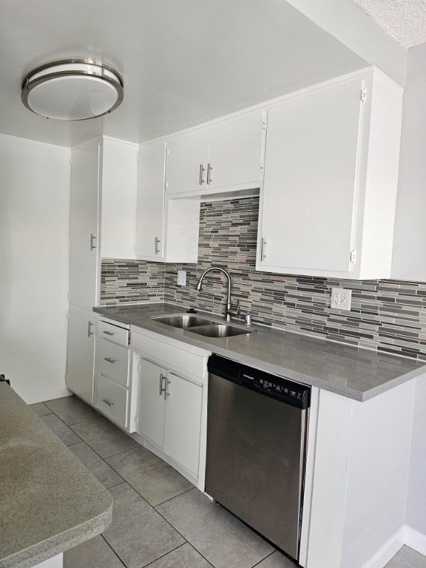 Building Photo - 20810 Amie Ave
