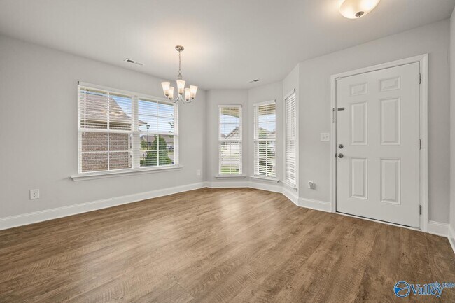 Building Photo - 127 Ardsley Dr