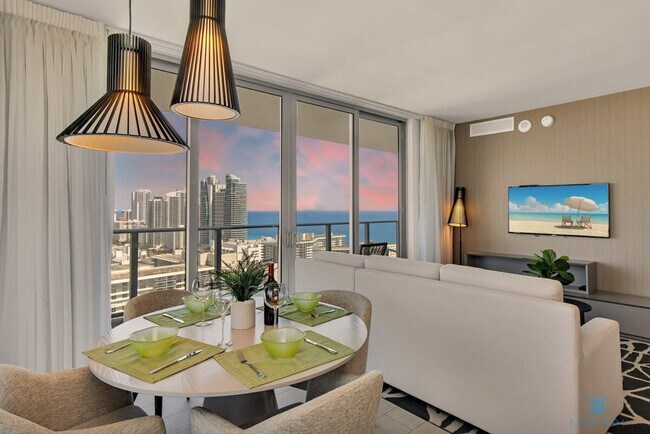 Foto del edificio - 4010 S Ocean Dr