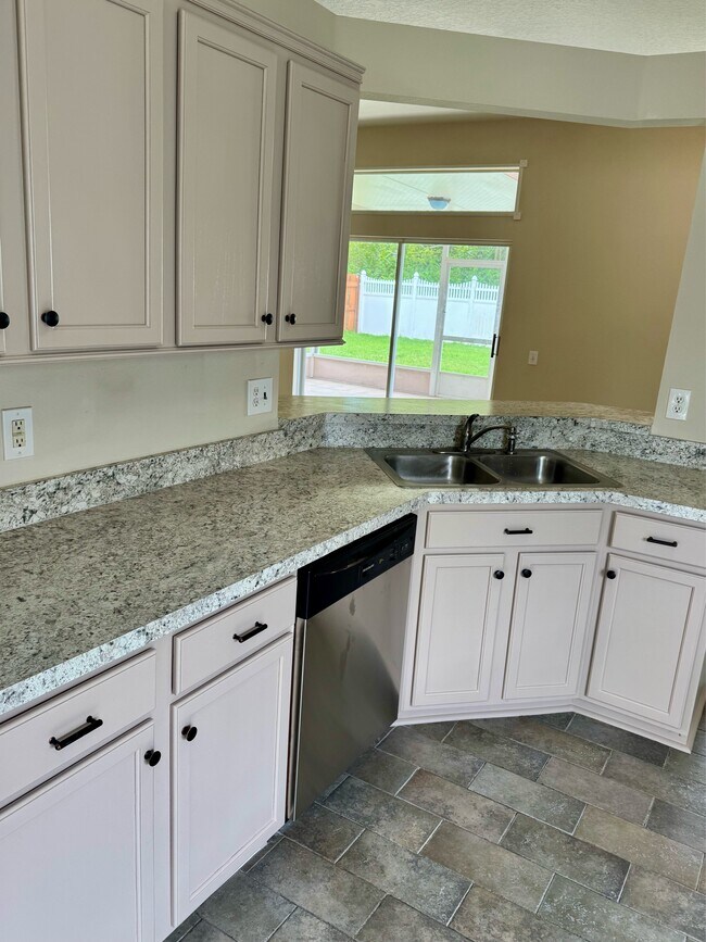 Photo - 2711 Breakwater Ct House