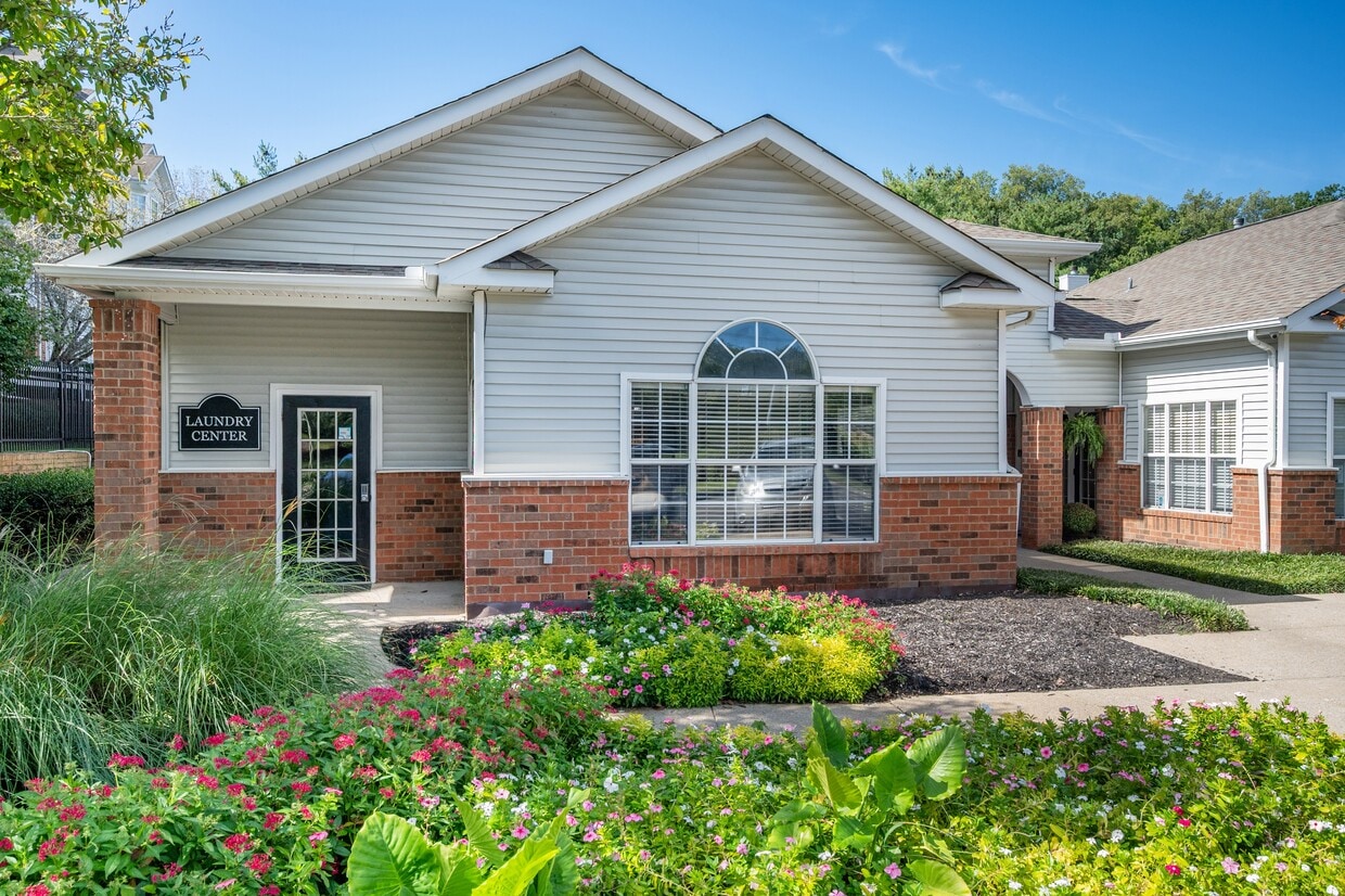 5901 Old Hickory Blvd