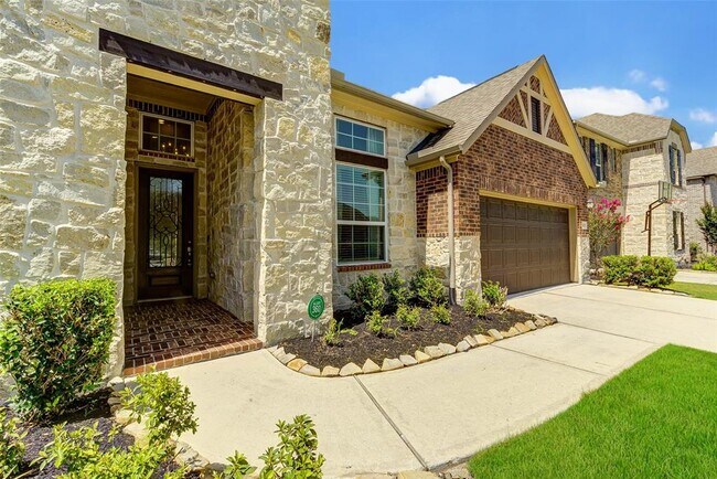 Building Photo - 4022 Steep Woods Dr