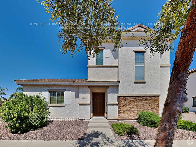 Building Photo - 4610 E Laurel Ct