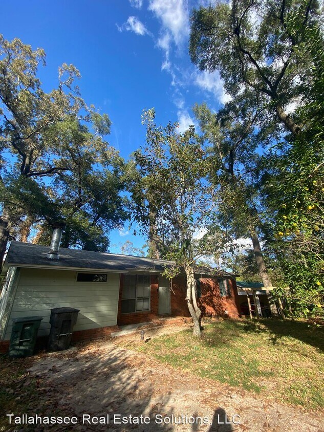Primary Photo - 3 br, 2 bath House - 2516 MCARTHUR ST.