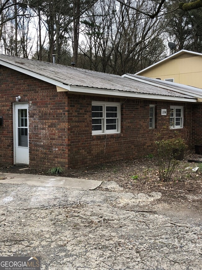 Building Photo - 104 Asbury Dr