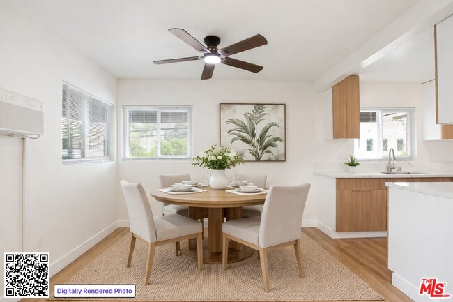 Foto del edificio - 8440 Willoughby Ave