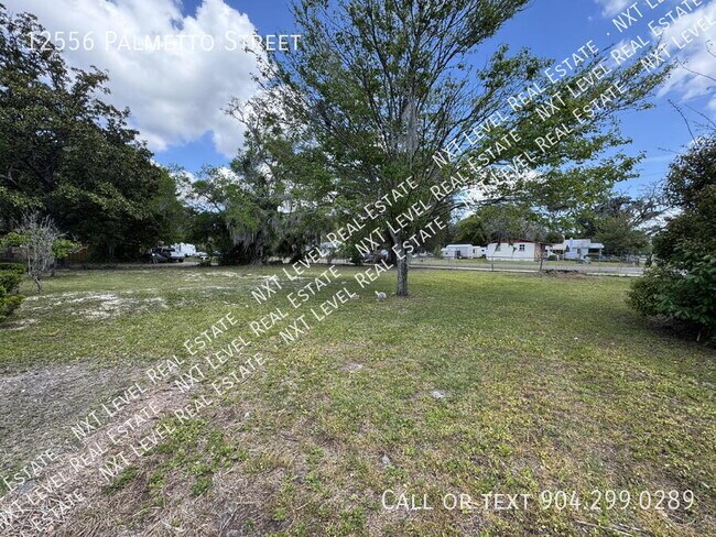 Foto del edificio - 12556 Palmetto St
