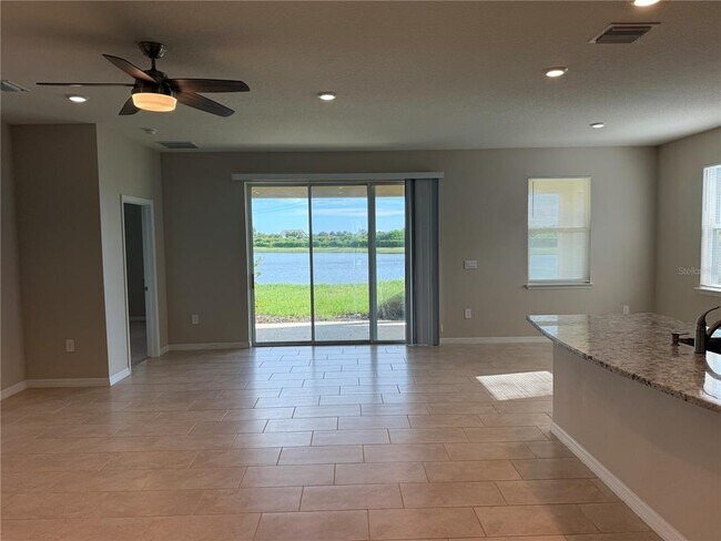 Foto del edificio - 5740 Woodland Sage Dr