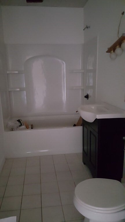 Building Photo - 331 Plantation St