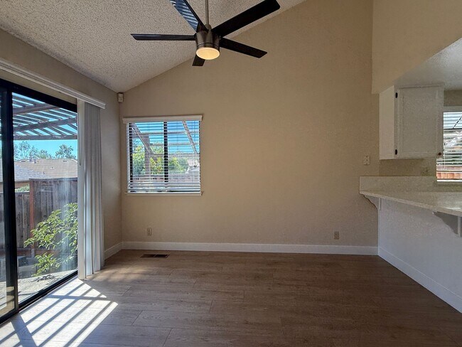 Foto del edificio - 3BR/2BA Single Level House in Milpitas