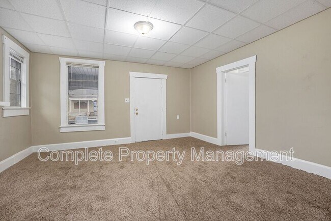 Building Photo - 2309 Eufaula Ave