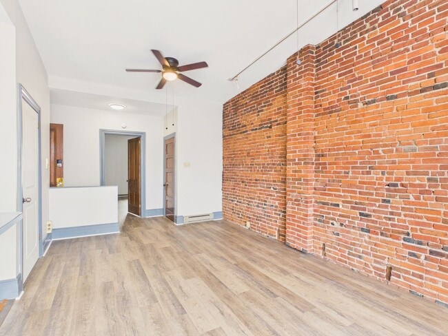 Building Photo - 1010 N 3rd St