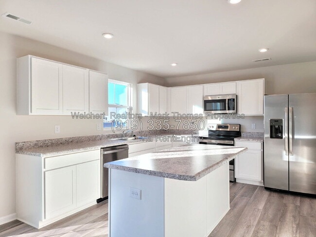 Building Photo - 1117 Bridgewater Dr
