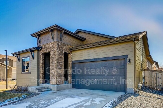 Foto del edificio - 16020 Filly Ave