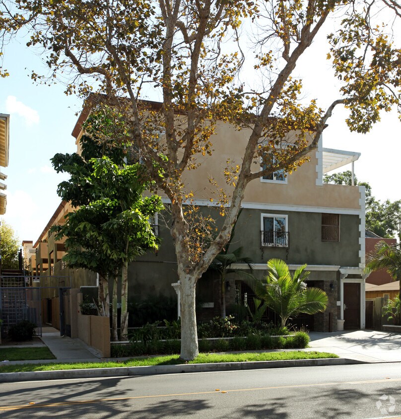 Foto del edificio - Villa Alegra Apartments