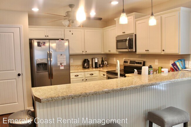 Foto del edificio - 5 br, 2.5 bath House - 210 Wainwright Drive