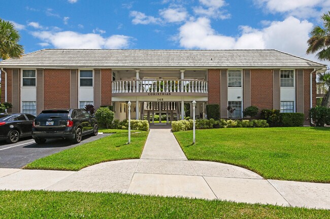 Building Photo - 148 Yacht Club Dr