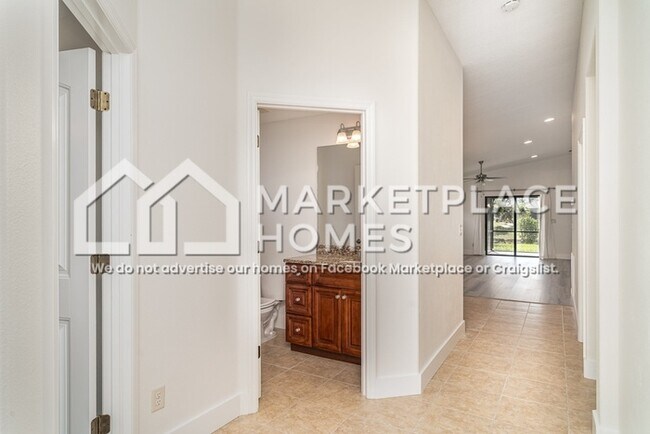 Foto del edificio - 7125 34th St E