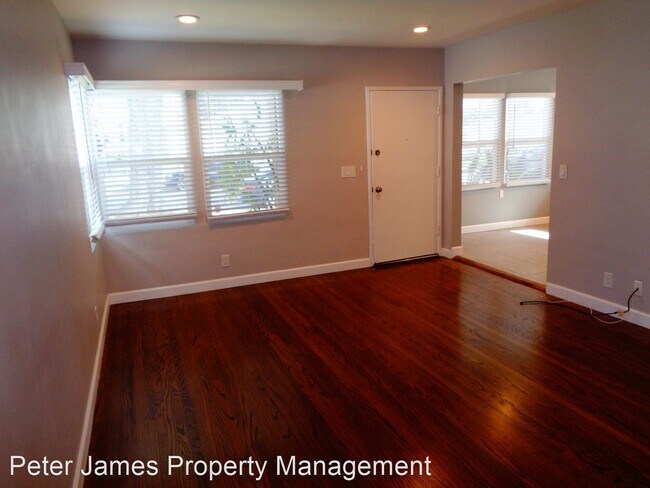 Building Photo - 2 br, 1 bath House - 7951 Newlin Ave