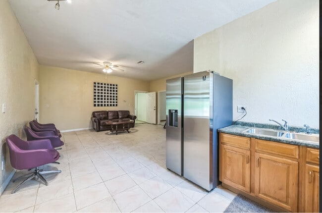 Foto del edificio - 3908 37th St E