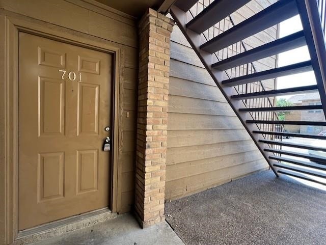 Building Photo - 412 Shiloh Dr