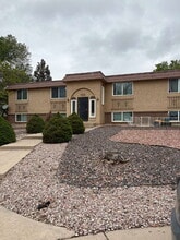 Building Photo - 4216 Forest Hill Ct