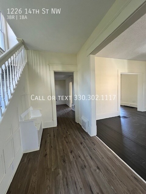 Foto del edificio - Spacious 3 bedroom for rent - Canton NW