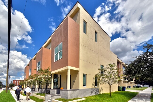 Building Photo - Cigar Lofts