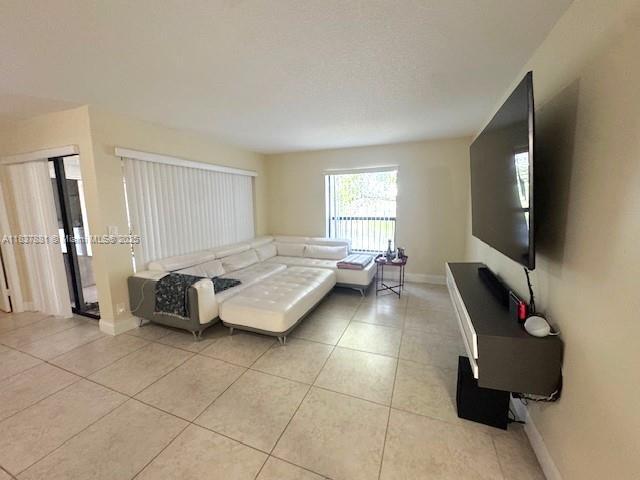 Foto del edificio - 3817 Cocoplum Cir