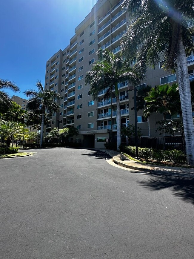 Building Photo - Plantation Town Apartments - Paiwa Tower 1...