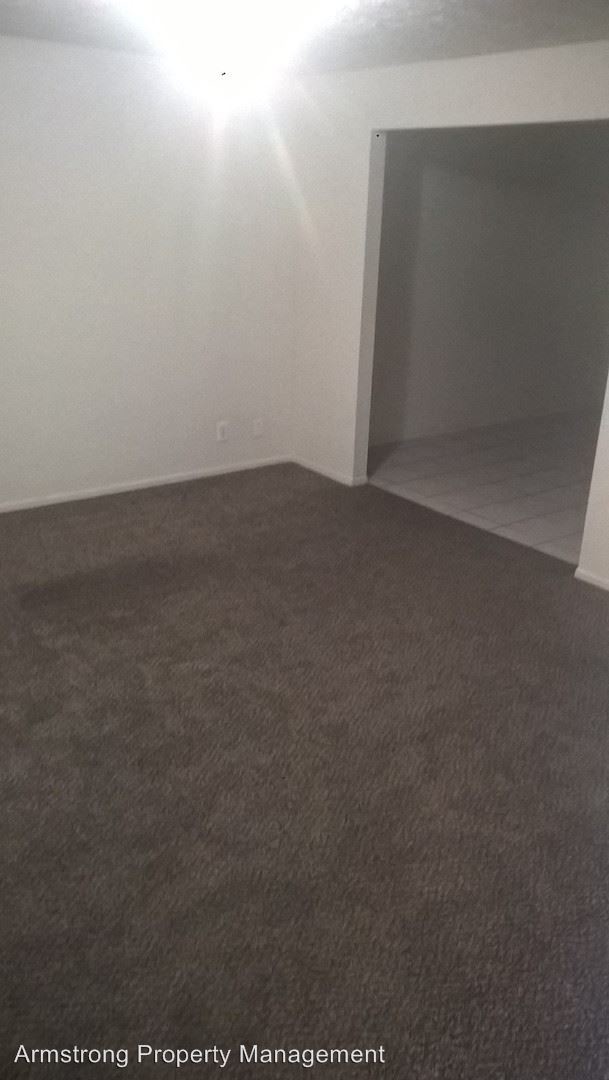 Building Photo - 2 br, 1 bath Apartment - 253 W 400 N