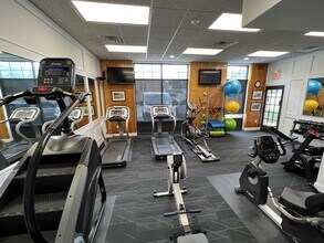 Interior Photo - BELLCLAIRE, LLC