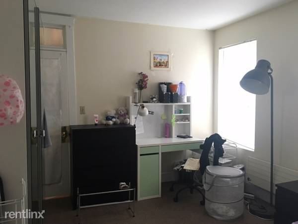 Building Photo - 2 br, 1 bath  - 820 Beacon St # Ice