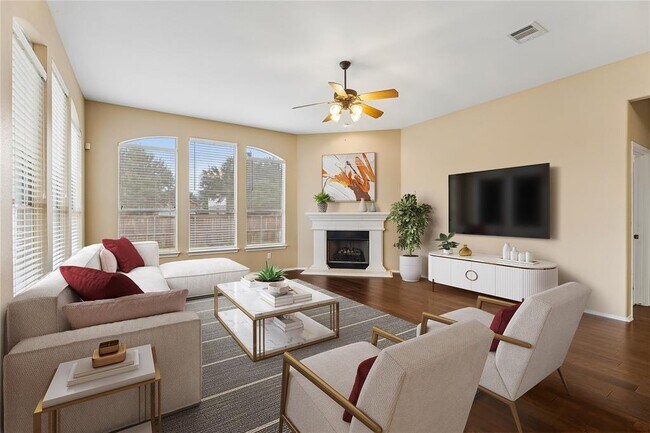 Foto del edificio - 3400 Trickling Springs Way