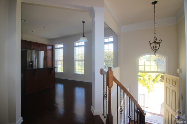 Building Photo - 8809 Macedonia Lake Dr