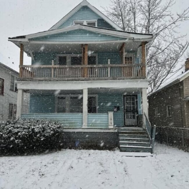 Foto del edificio - 13818 Durkee Ave