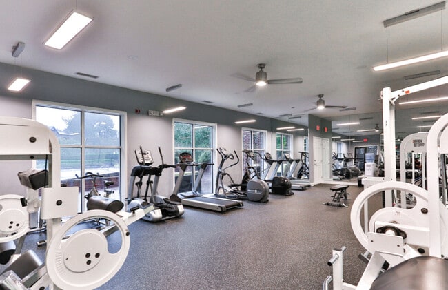 Building Photo - Matthews Place