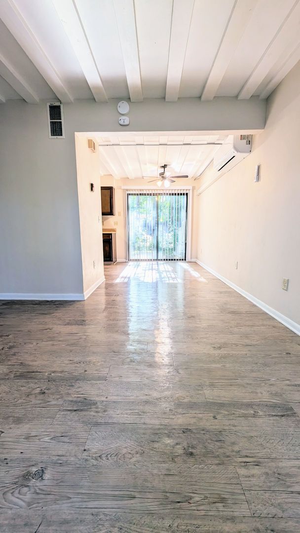 Foto del edificio - Two Bedroom Apartment in Portage