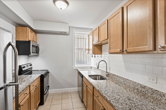 Foto del edificio - 1460 W Fargo Ave
